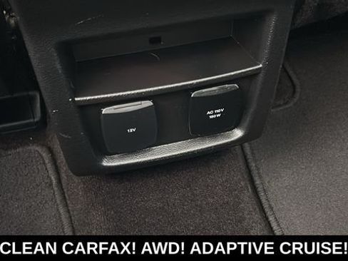 Used 2020 Ford Edge Titanium AWD/4WD image 8