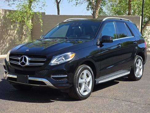 Used 2018 Mercedes-Benz GLE 350 w/ Premium 1 Package image 6