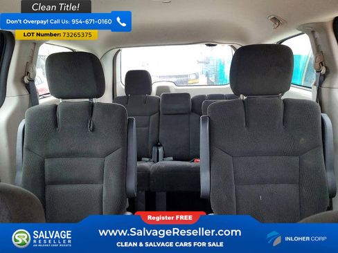 Used 2016 Dodge Grand Caravan American Value Package w/ UConnect Hands-Free Group image 13