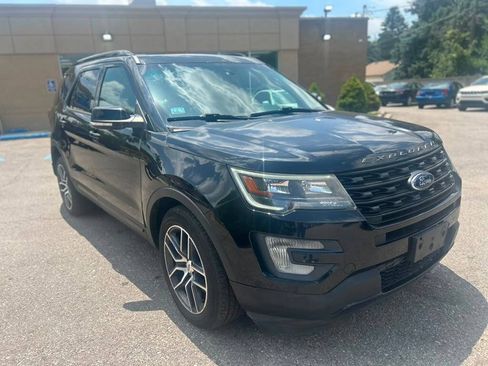 Used 2016 Ford Explorer Sport AWD/4WD image 3