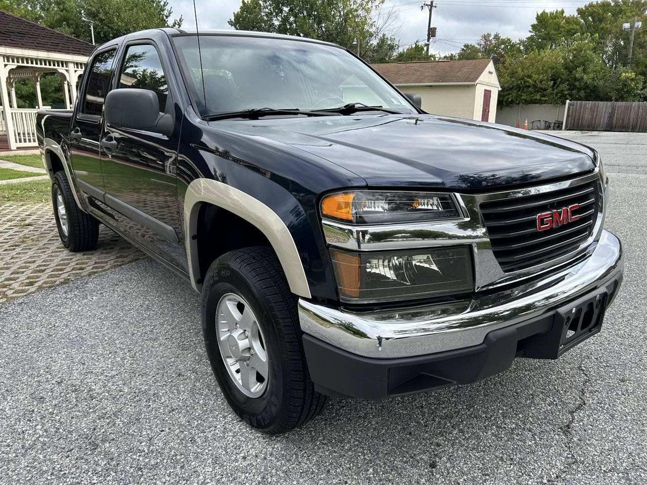 Used 2007 GMC Canyon SLE AWD/4WD image 3