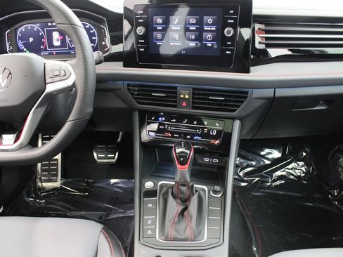 New 2026 Volkswagen Jetta GLI Autobahn FWD image 21