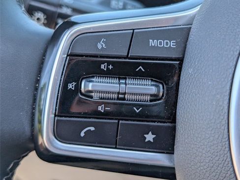 Used 2025 Kia Sorento S w/ Panoramic Sunroof Package FWD image 46