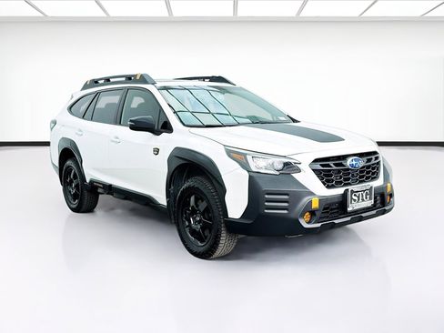 Used 2022 Subaru Outback Wilderness w/ Wilderness Package image 3