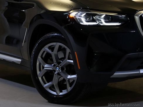 Certified 2023 BMW X3 xDrive30i w/ Premium Package image 3