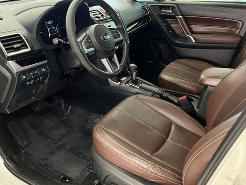 Used 2017 Subaru Forester 2.5i Touring image 11
