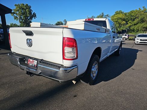 Used 2022 RAM 2500 Tradesman w/ Chrome Appearance Group RWD image 3