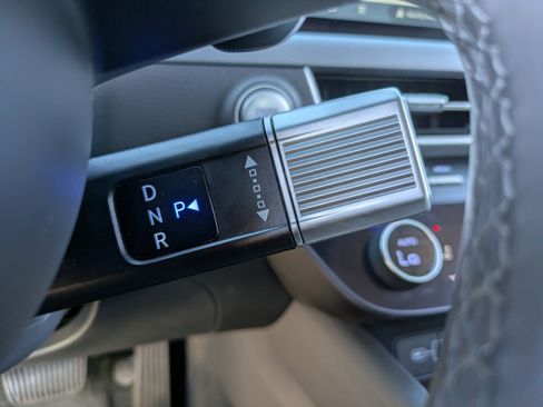 Certified 2024 Hyundai Sonata SEL w/ Convenience Package image 25