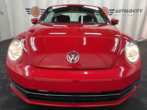 Used 2019 Volkswagen Beetle 2.0T S image 4