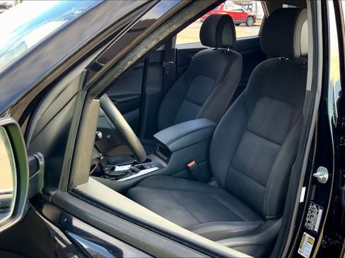 Used 2017 Hyundai Tucson Sport image 8