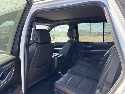 Used 2023 Chevrolet Tahoe RST AWD/4WD image 8