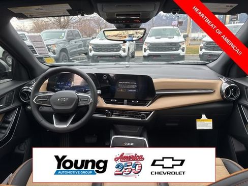 New 2026 Chevrolet Equinox ACTIV w/ Convenience Package III AWD/4WD image 14