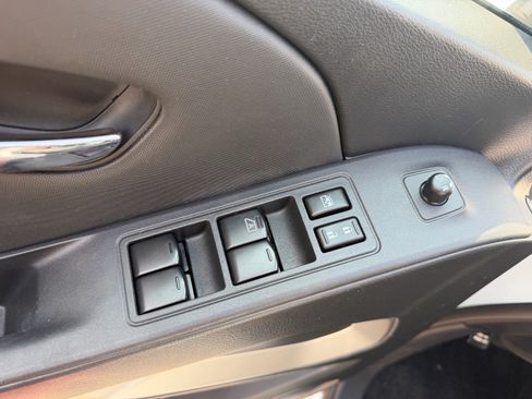 Used 2024 Nissan Frontier SV w/ SV Convenience Package AWD/4WD image 26