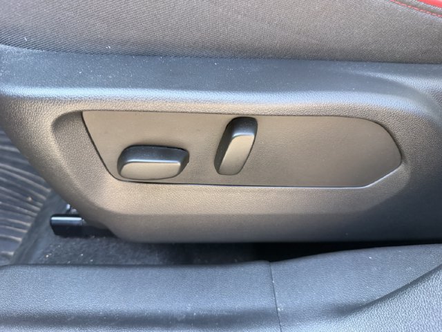 Used 2023 Buick Envision Essence w/ Sport Touring Package AWD/4WD image 14