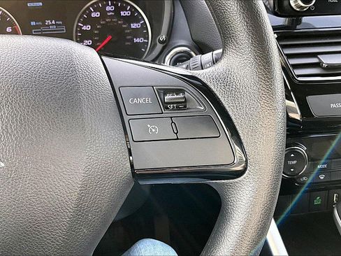 Used 2024 Mitsubishi Eclipse Cross LE AWD/4WD image 19