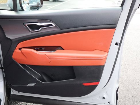 Certified 2023 Kia Sportage SX image 29