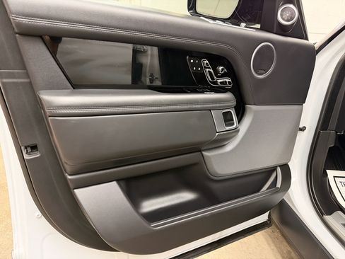 Used 2020 Land Rover Range Rover Long Wheelbase HSE image 13