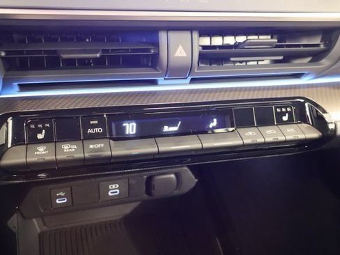 New 2026 Toyota Prius XLE AWD/4WD image 20