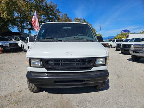 Used 2001 Ford E-350 and Econoline 350 Extended Super Duty image 7