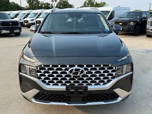 Used 2023 Hyundai Santa Fe Limited AWD/4WD image 2