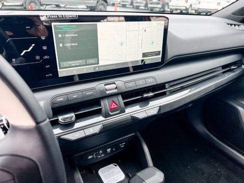 New 2025 Kia K4 GT-Line Turbo w/ GT-Line Premium Package FWD image 20