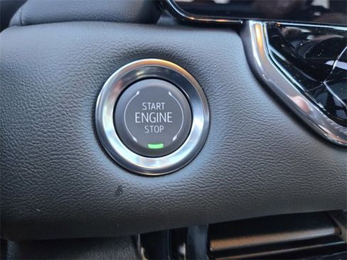 New 2026 GMC Canyon Elevation w/ Convenience Package image 20