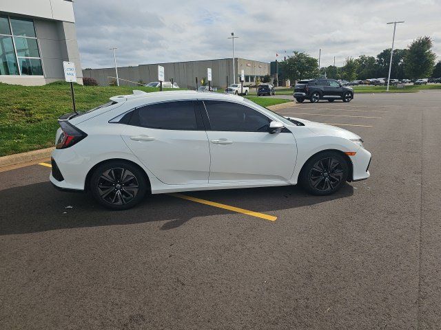 Used 2018 Honda Civic EX image 9