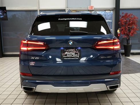 Used 2022 BMW X5 xDrive40i w/ Premium Package image 18