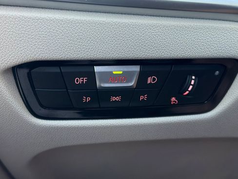 Used 2025 BMW i4 eDrive40 w/ M Sport Package image 37