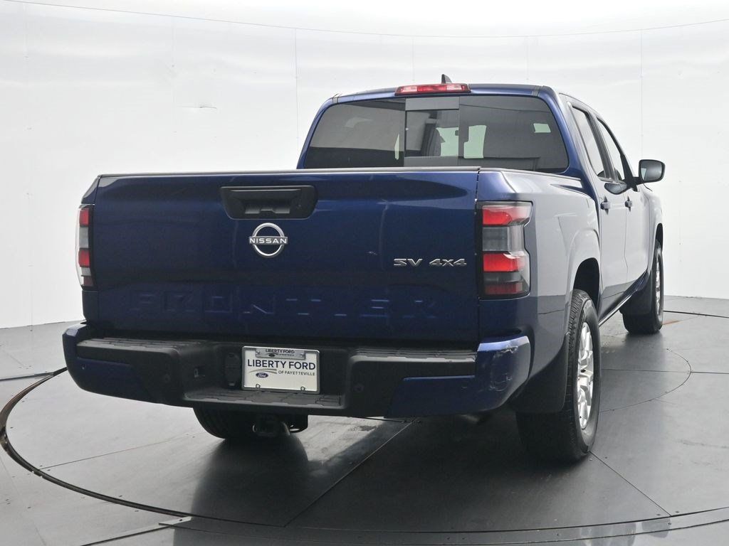 Used 2023 Nissan Frontier SV w/ SV Premium Package AWD/4WD image 6