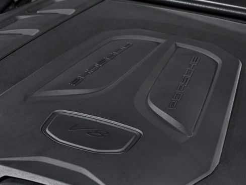 Used 2024 Porsche Cayenne Turbo GT AWD/4WD image 49
