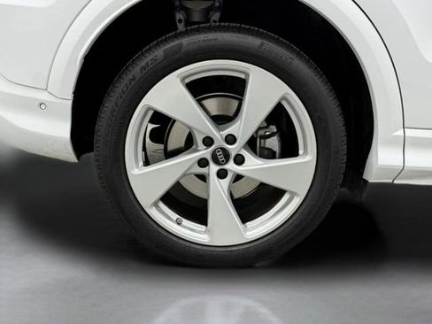 Used 2025 Audi Q5 Prestige AWD/4WD image 33