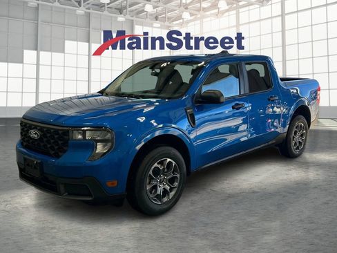 Used 2025 Ford Maverick XLT w/ Equipment Group 302A image 1