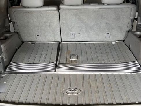 Used 2015 Toyota Highlander XLE image 14