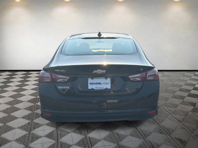 Used 2022 Chevrolet Malibu LT FWD image 6