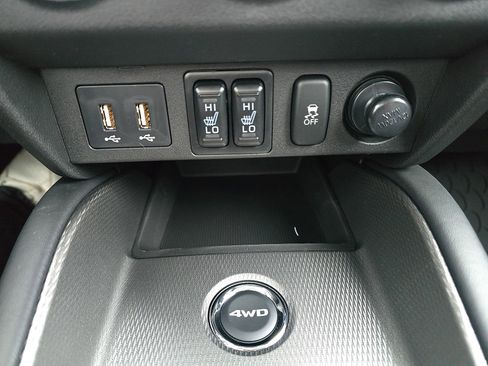New 2026 Mitsubishi Outlander Sport LE AWD/4WD image 22