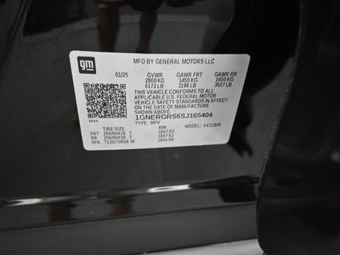 Certified 2025 Chevrolet Traverse LT image 11