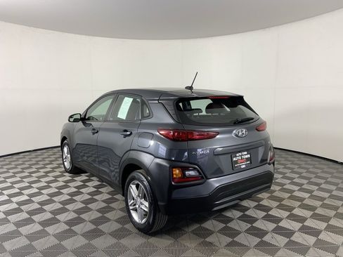 Used 2021 Hyundai Kona SE image 7