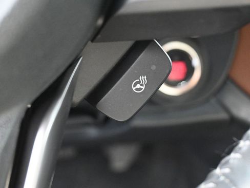 Used 2021 Subaru Outback Touring XT image 20