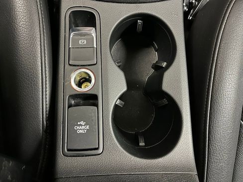 Used 2018 Audi Q3 2.0T Premium Plus w/ Premium Plus Package image 12