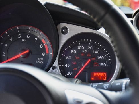 Used 2016 Nissan 370Z Touring w/ Aerodynamics Package image 26