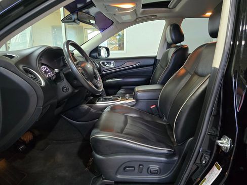 Used 2019 INFINITI QX60 Luxe w/ Essential Package image 22