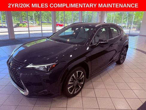 Used 2024 Lexus UX 250h FWD w/ Premium Package image 3