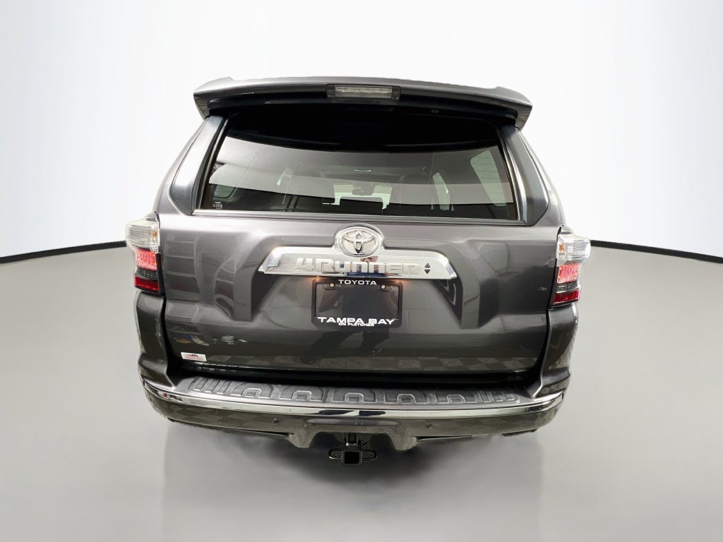 Used 2023 Toyota 4Runner Limited RWD image 4