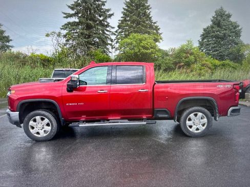 Used 2023 Chevrolet Silverado 2500 LTZ w/ LTZ Convenience Package AWD/4WD image 2
