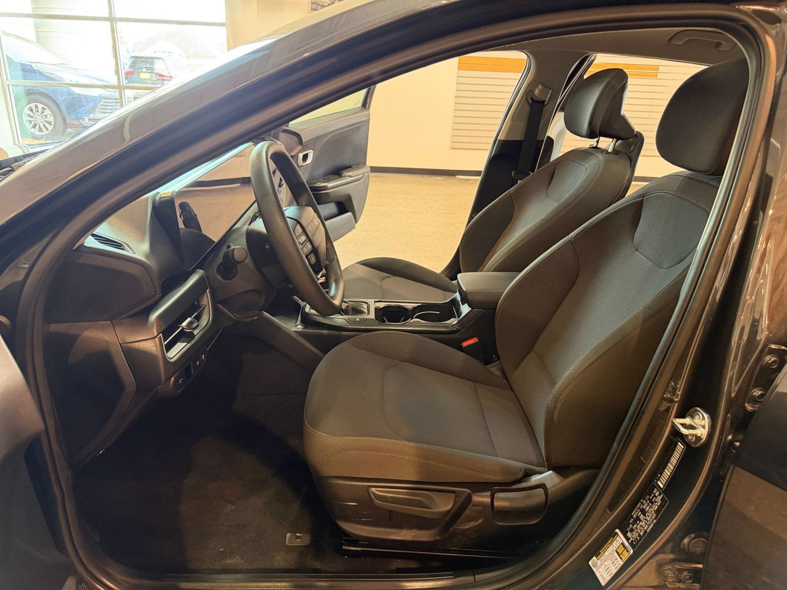 Used 2026 Kia K4 FWD image 26