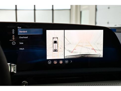 New 2026 Cadillac Optiq Luxury 2 AWD/4WD image 33