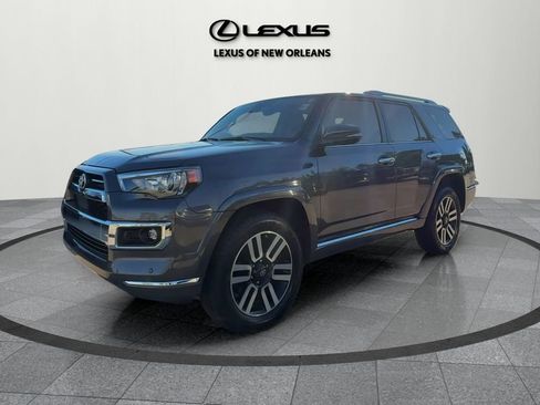 Used 2021 Toyota 4Runner Limited image 4