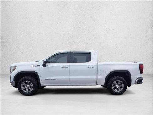 Used 2021 GMC Sierra 1500 SLT w/ X31 Off-Road Package AWD/4WD image 9