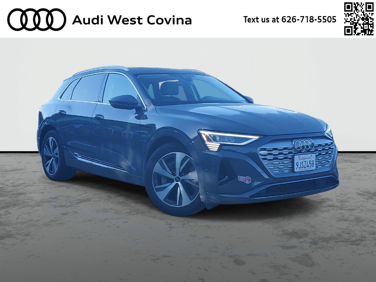 Used 2024 Audi Q8 e-tron Premium Plus AWD/4WD image 1